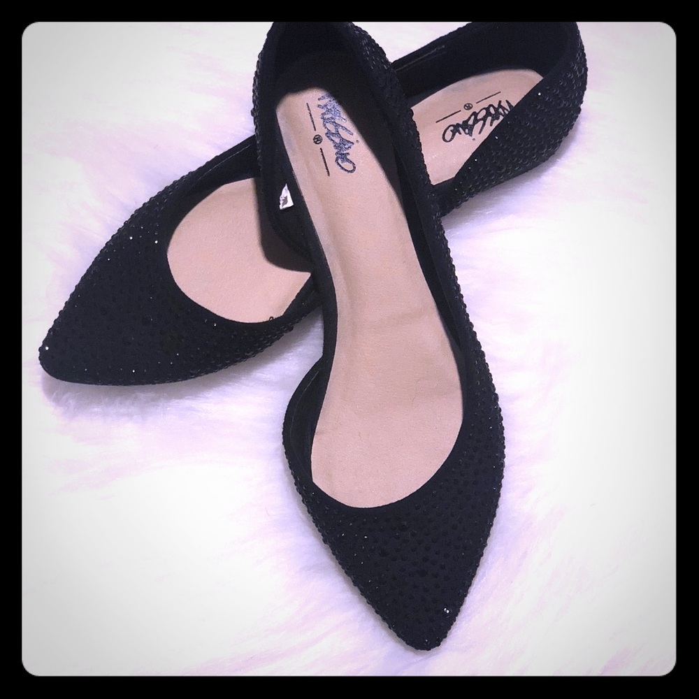 Studded flats